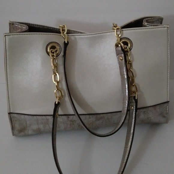 Anne Klein Shoulder Bag with Chain Handles Color Cream/Silver. - Picture 14 of 14